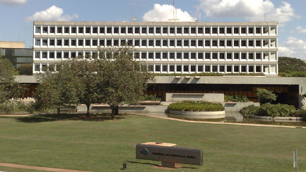 Fachada da sede do Tribunal de Contas da União.