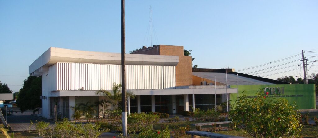 Fachada do Conselho Regional de Medicina do Amazonas, ilustrativa, nao e do CRM-PR