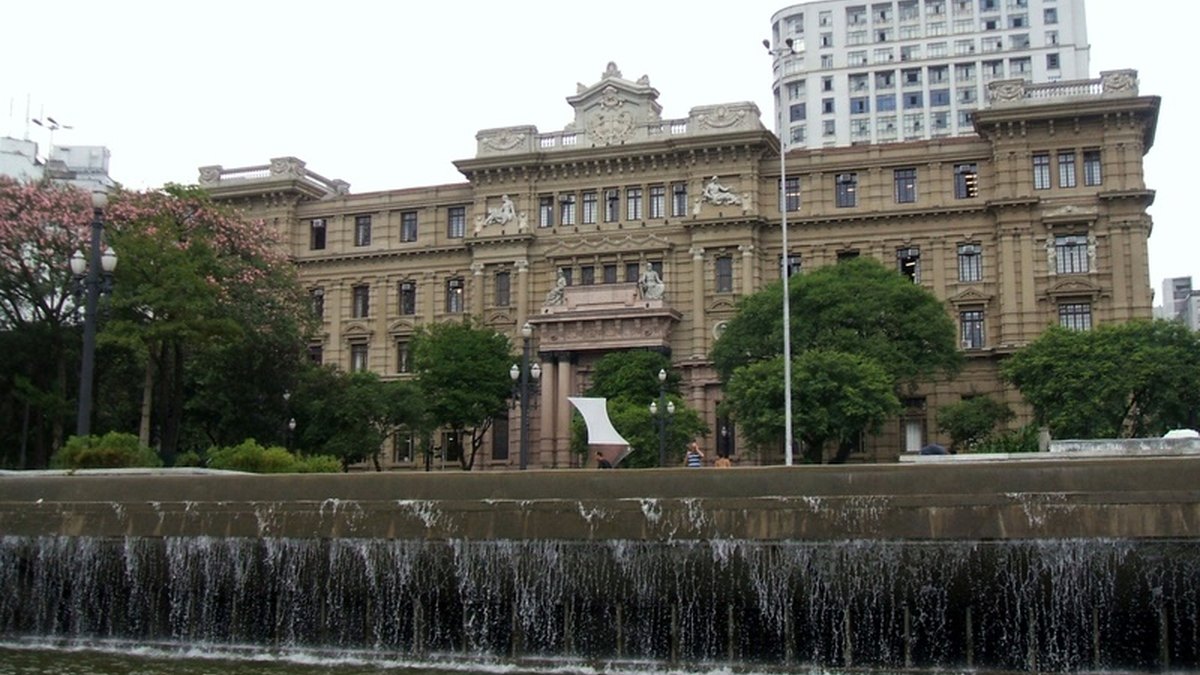 Fachada da sede do Tribunal de Justiça do Estado de São Paulo.