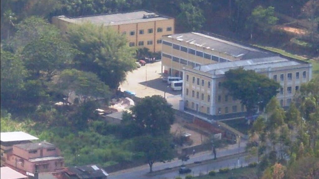 Vista da sede da Universidade do Estado de Minas Gerais, UEMG.