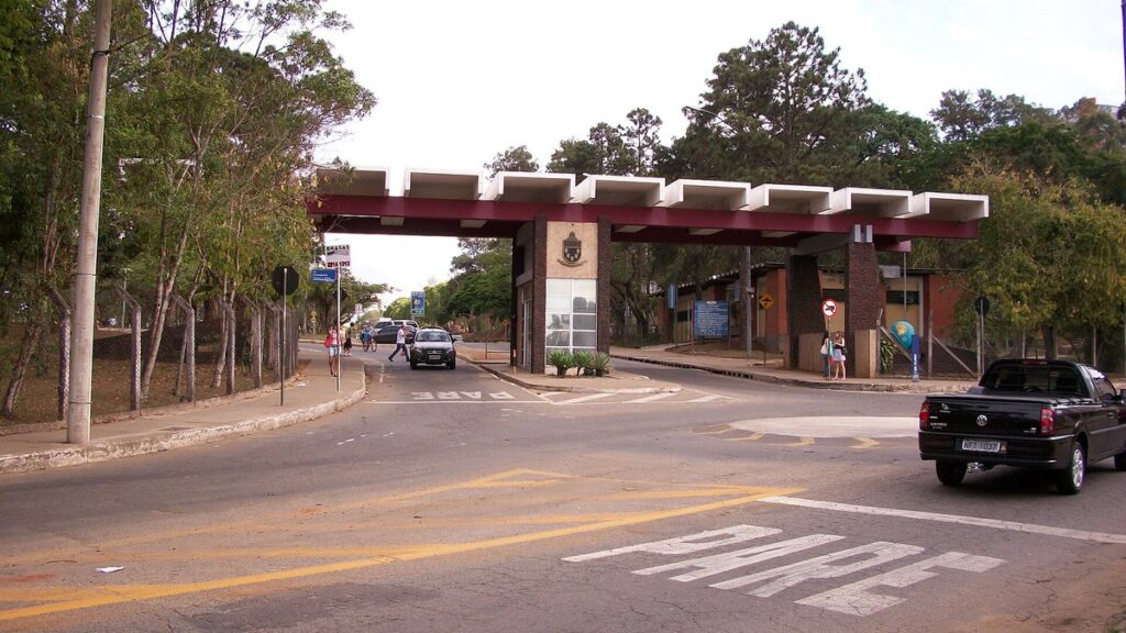 Vista da sede da Universidade Federal de Juiz de Fora, em Minas Gerais.